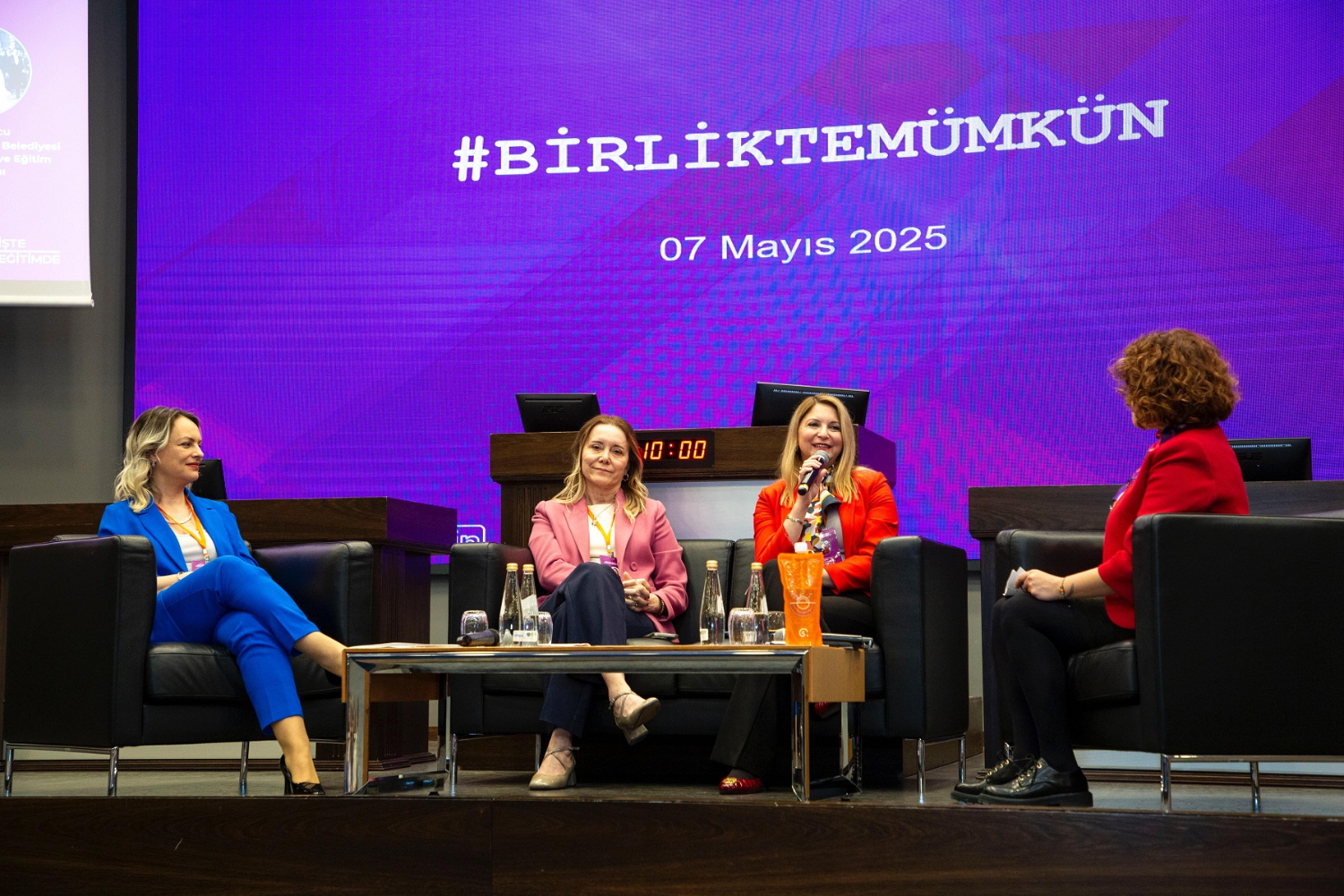 İZİKAD Başkanı Erten’den toplumsal cinsiyet eşitliği mesajı